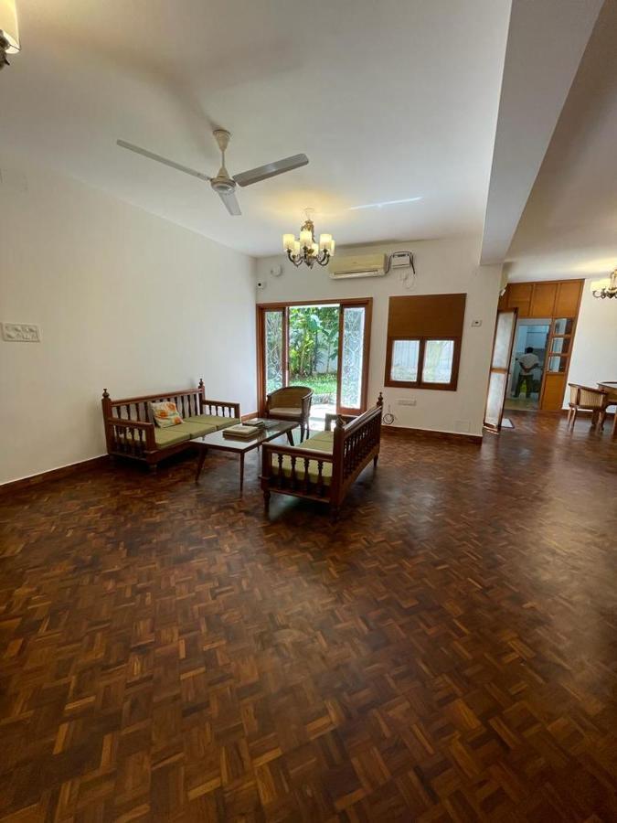 Hanu Reddy Residences - Nawab Habibullah Avenue เชนไน ภายนอก รูปภาพ